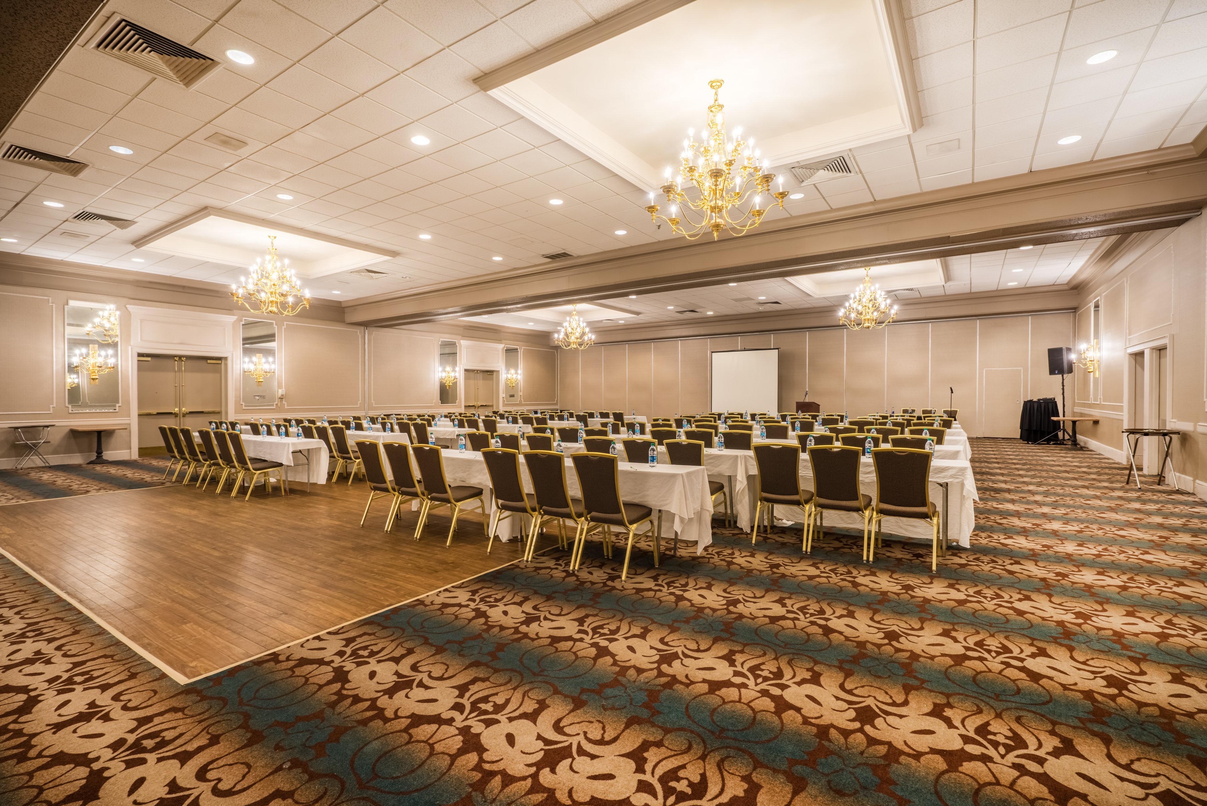 Envision Hotel & Conference Center Mansfield-Foxboro Eksteriør bilde